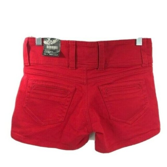 Juniors Red Short Shorts by Soho Babe Sizes 3 - 5 - Picture 4 of 5